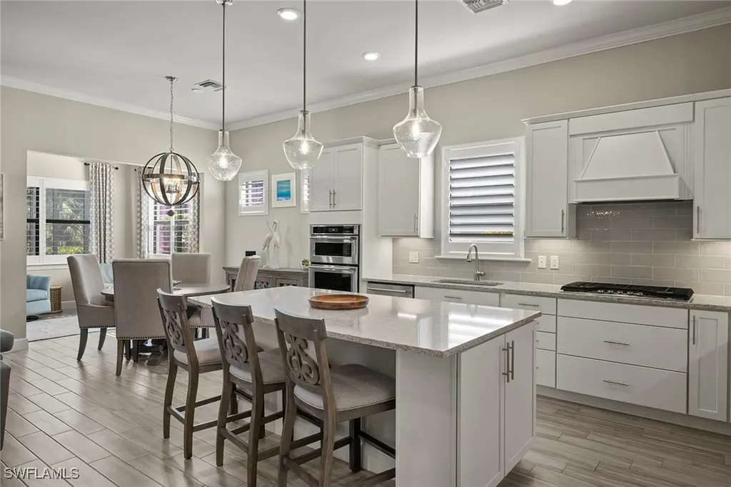Naples FL, 9404 Night Heron Lane