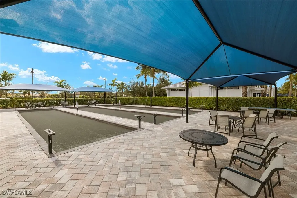 9404 Night Heron Lane Naples FL 34120