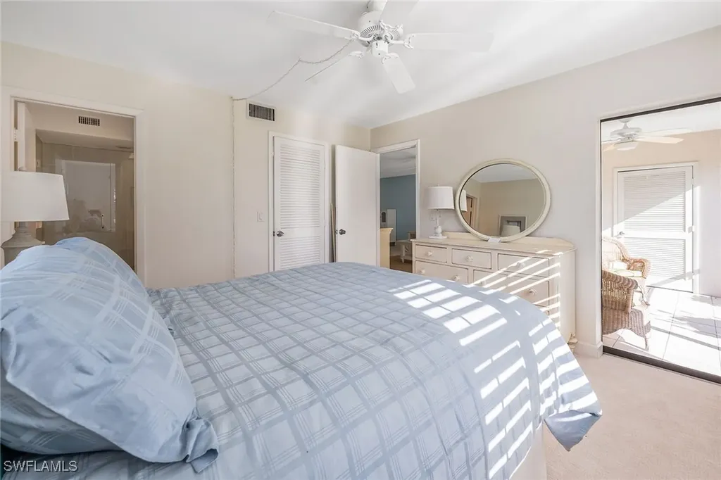 2922 Kings Lake Boulevard Naples FL 34112