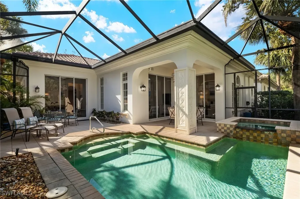 4670 Via Roma Estero FL 34134