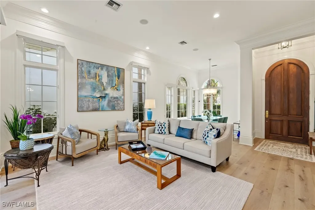 4670 Via Roma Estero FL 34134