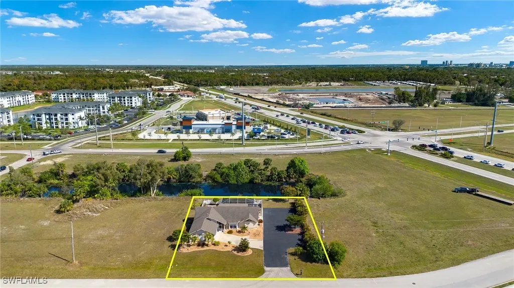 943 NE 23rd Avenue Cape Coral FL 33909