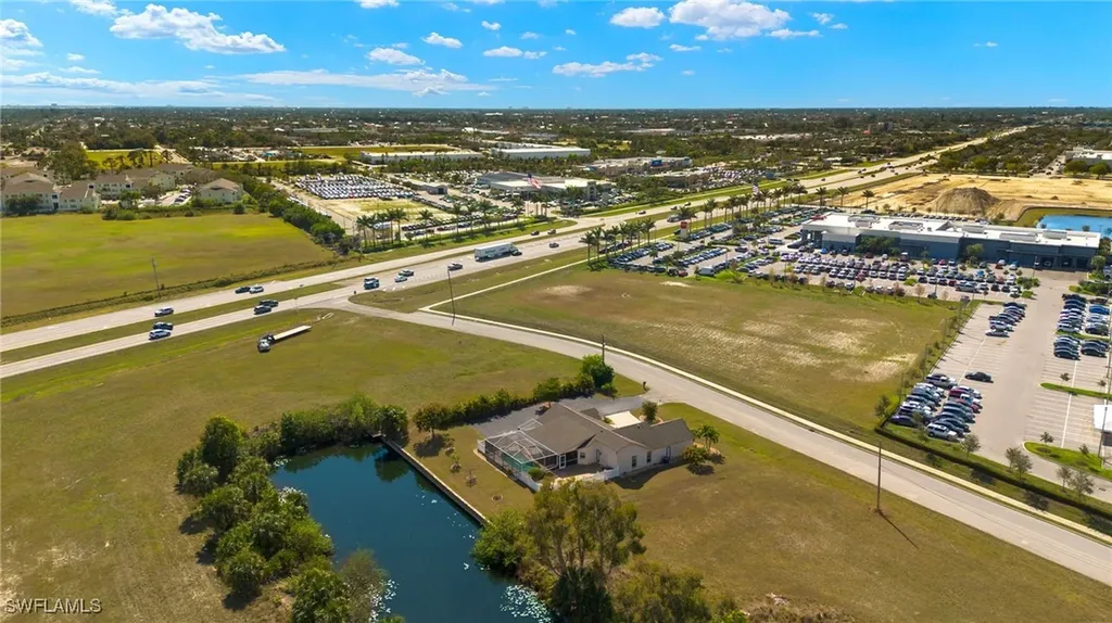 943 NE 23rd Avenue Cape Coral FL 33909