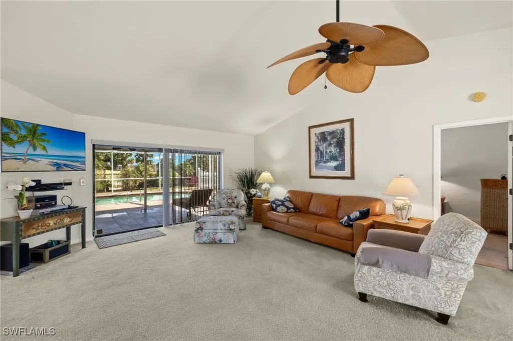 943 NE 23rd Avenue Cape Coral FL 33909