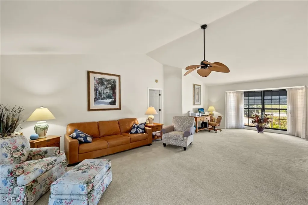 943 NE 23rd Avenue Cape Coral FL 33909