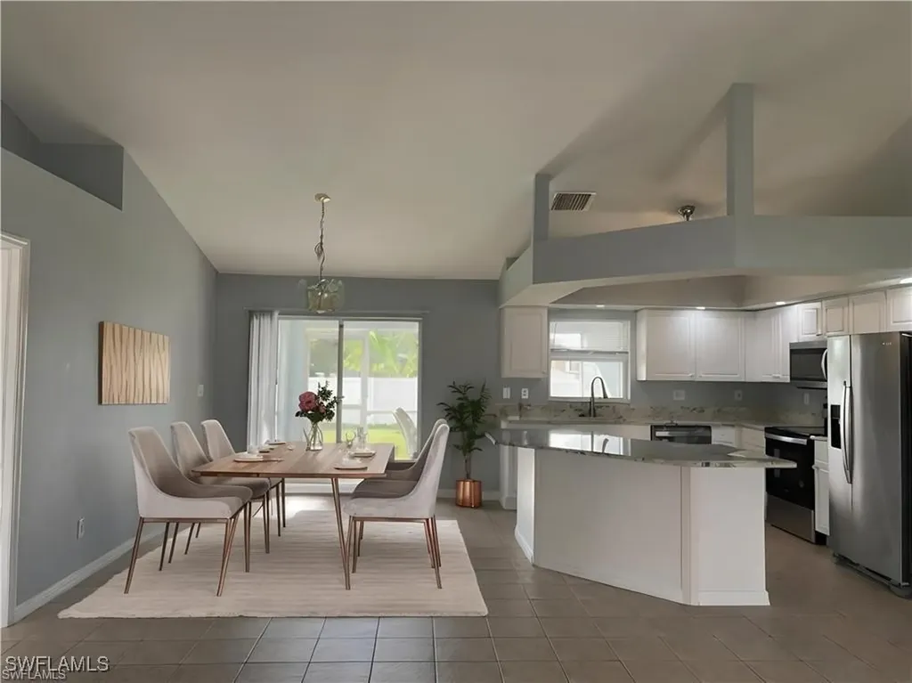 1326 NE 7th Avenue Cape Coral FL 33909