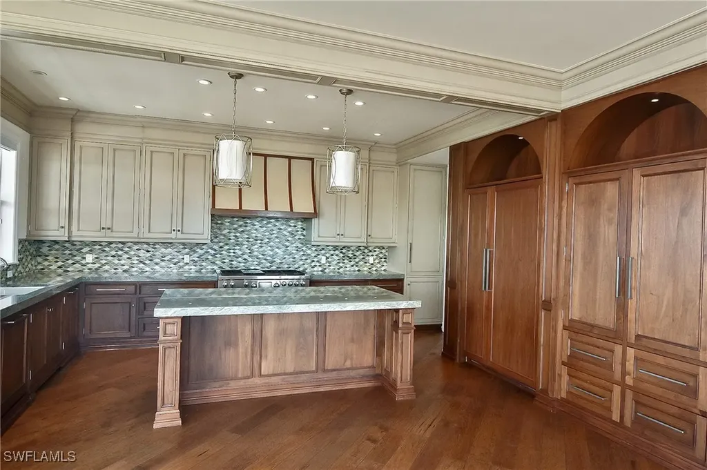 24581 Redfish Street Bonita Springs FL 34134