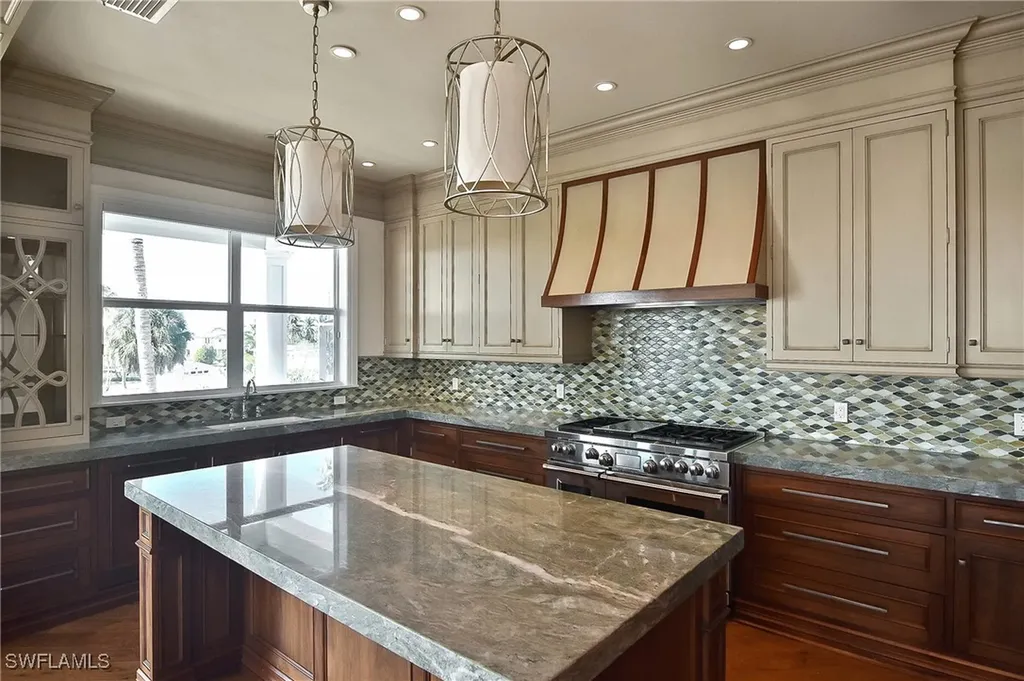 24581 Redfish Street Bonita Springs FL 34134