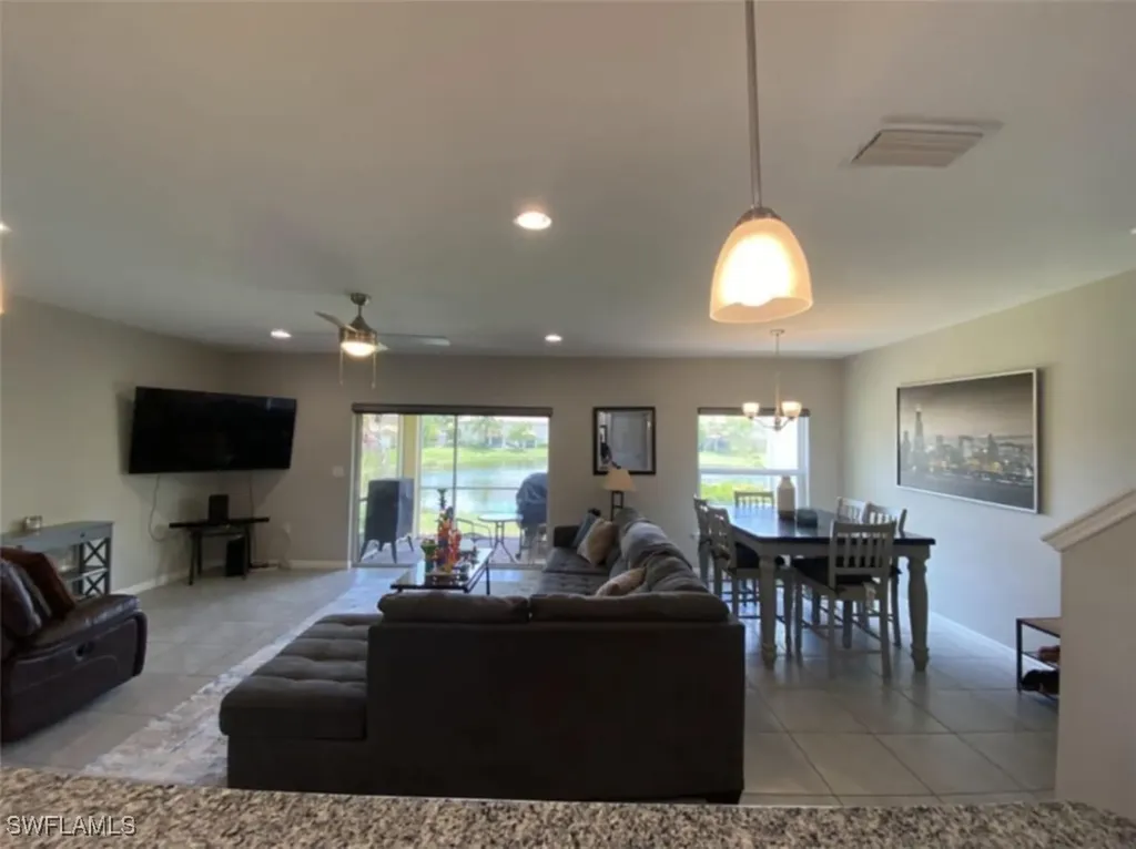 3791 Tilbor Circle Fort Myers FL 33916