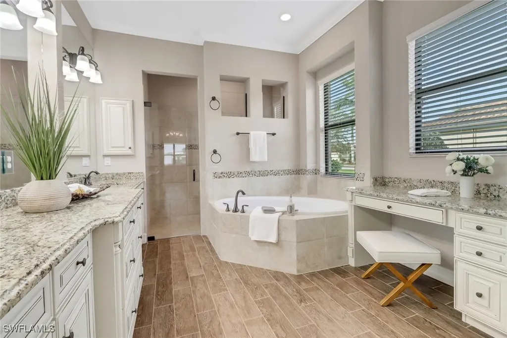 9880 Corso Bello Drive Naples FL 34113