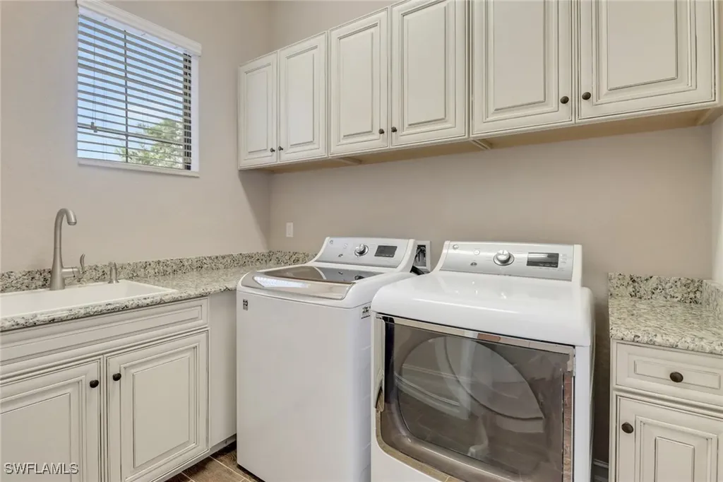 9880 Corso Bello Drive Naples FL 34113