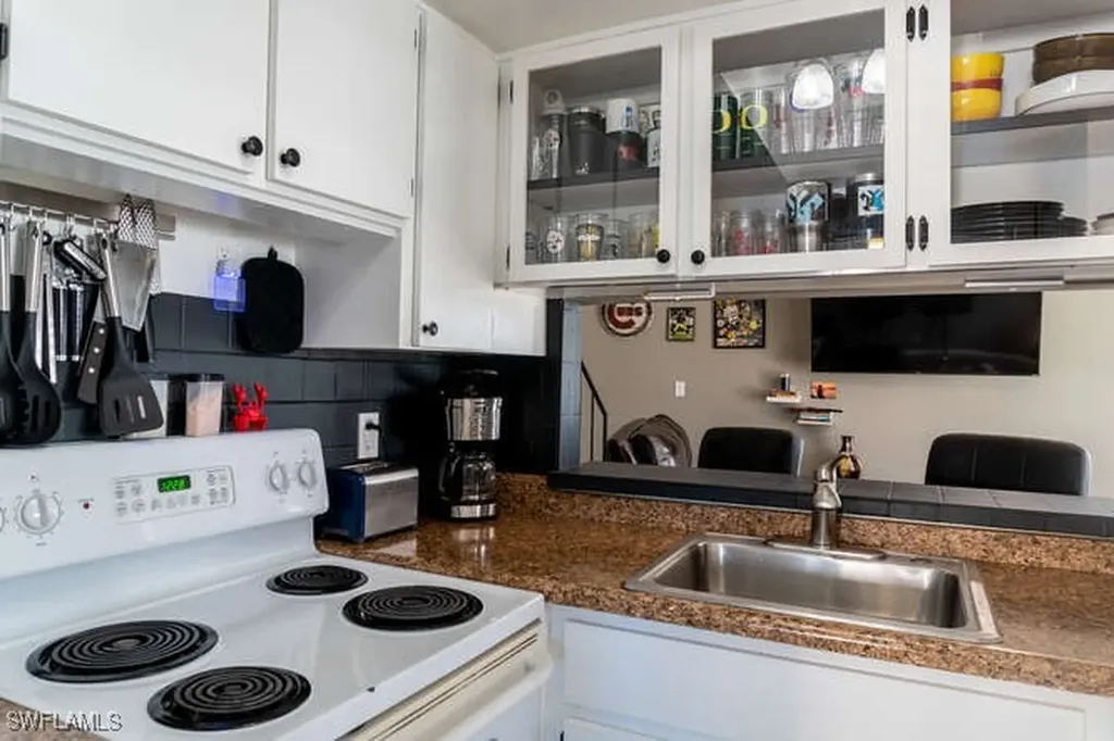 3332 New South Province Boulevard Fort Myers FL 33907