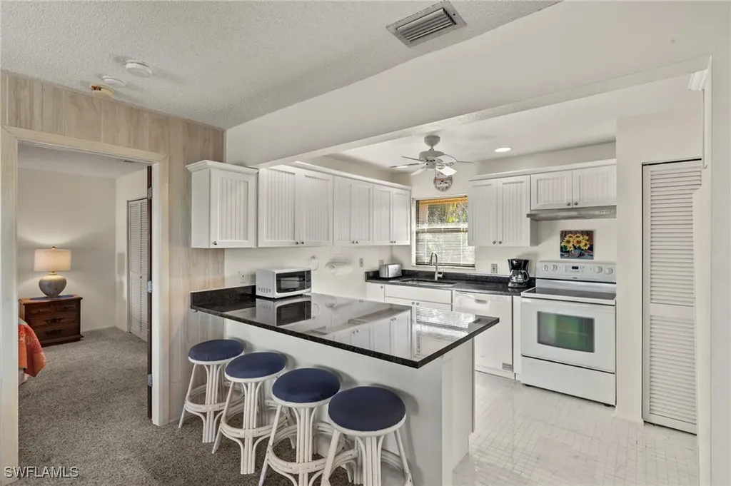 5117 Sea Bell Road Sanibel FL 33957