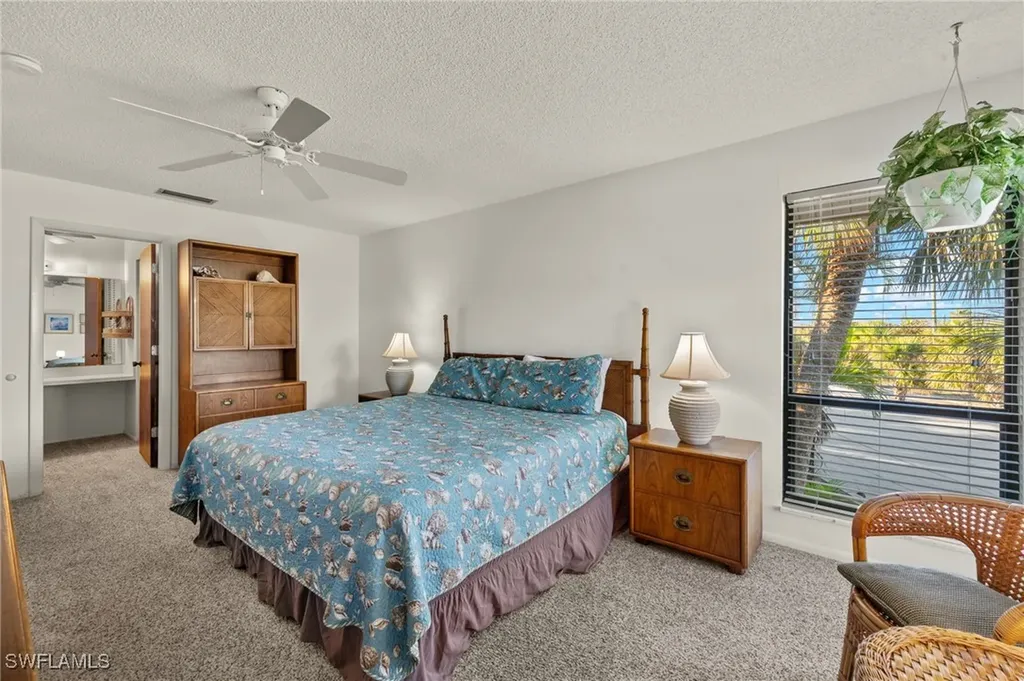 5117 Sea Bell Road Sanibel FL 33957