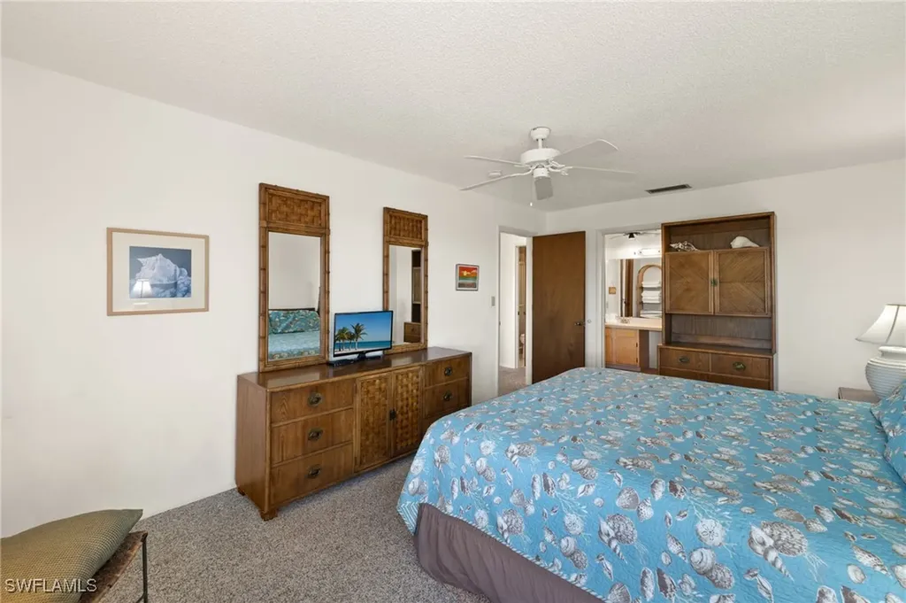 5117 Sea Bell Road Sanibel FL 33957