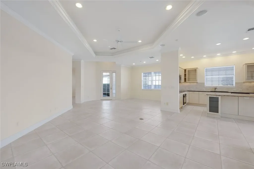 388 Mallory Court Naples FL 34110