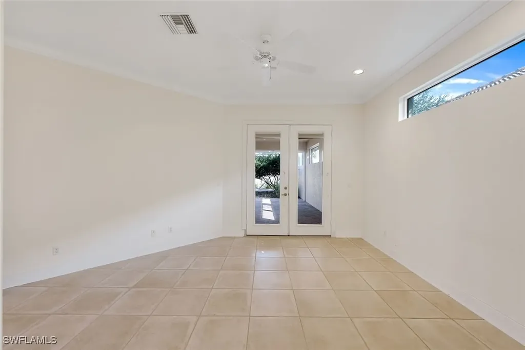 388 Mallory Court Naples FL 34110