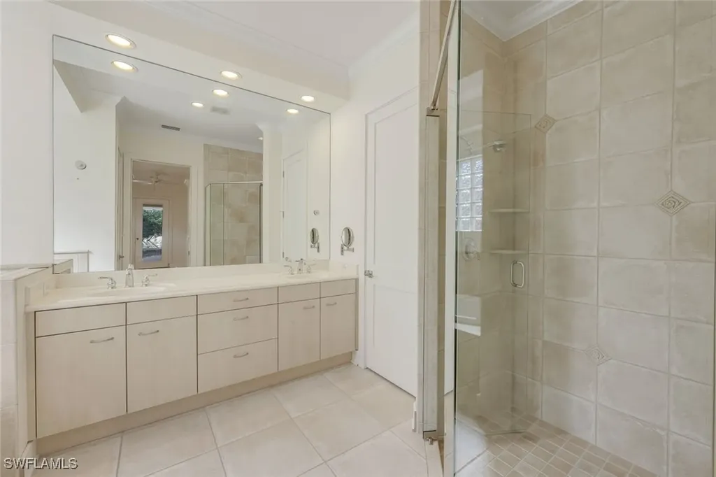 388 Mallory Court Naples FL 34110