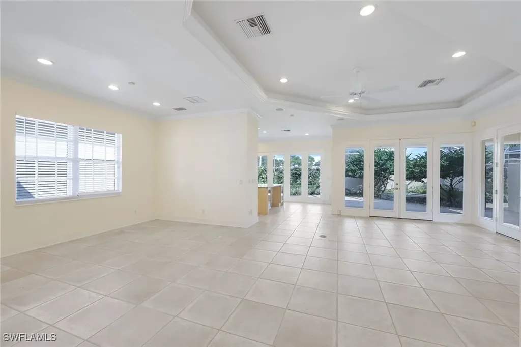 388 Mallory Court Naples FL 34110