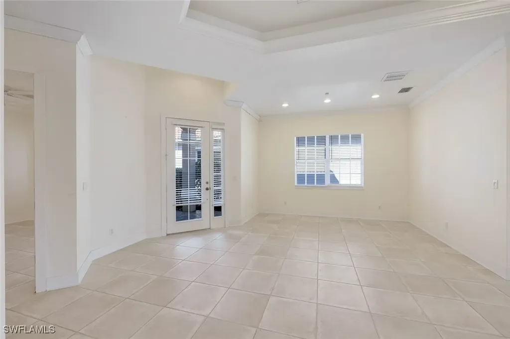 388 Mallory Court Naples FL 34110