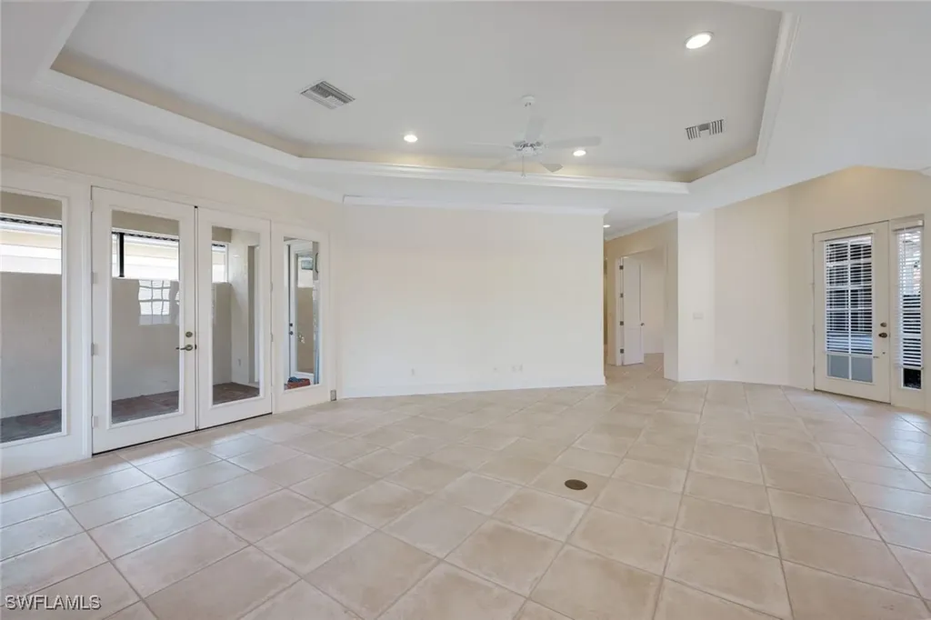 388 Mallory Court Naples FL 34110
