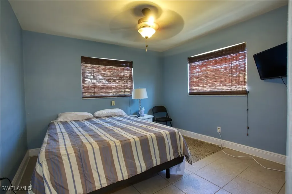 1739 Sandy Circle Cape Coral FL 33904
