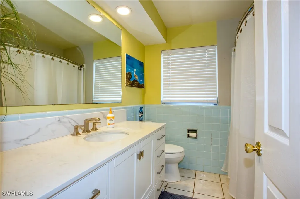 1739 Sandy Circle Cape Coral FL 33904