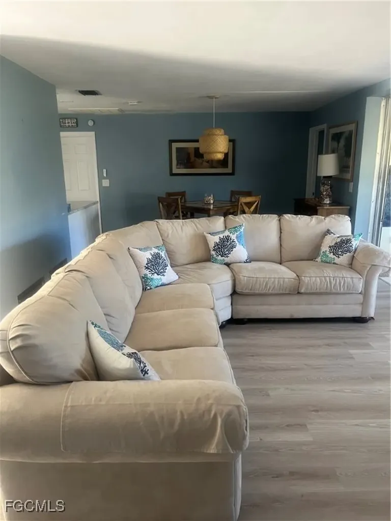 1739 Sandy Circle Cape Coral FL 33904