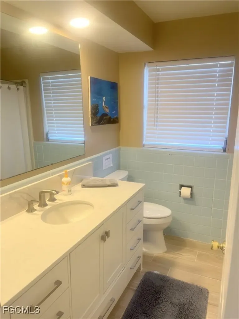 1739 Sandy Circle Cape Coral FL 33904