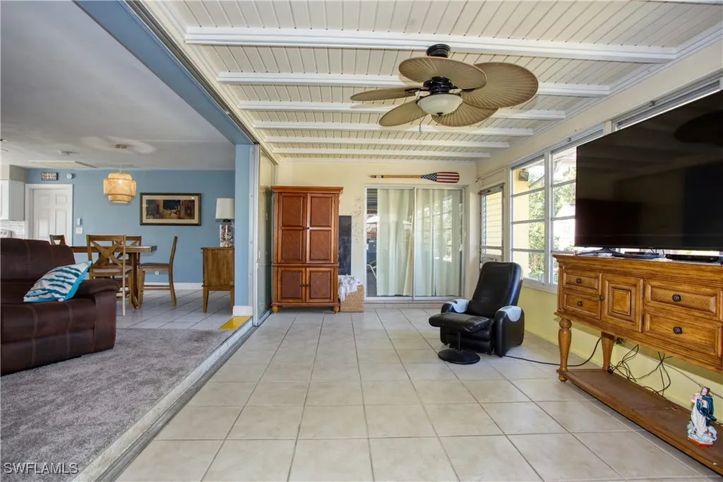 1739 Sandy Circle Cape Coral FL 33904