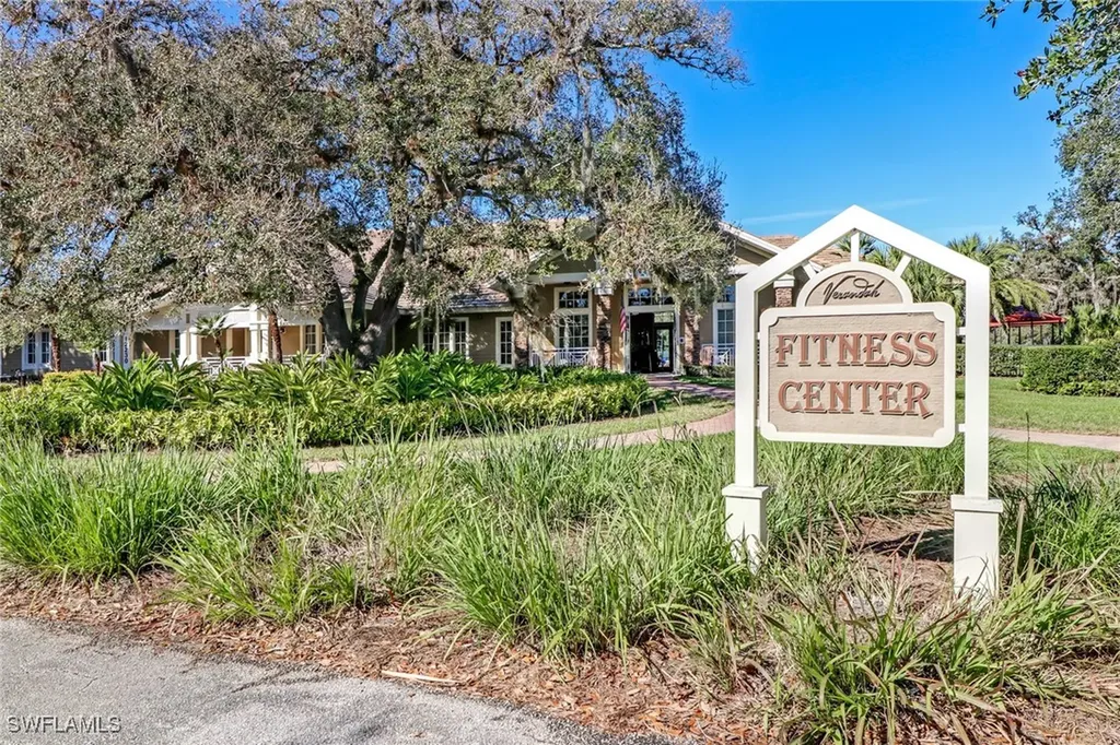 13570 Palmetto Grove Drive Fort Myers FL 33905