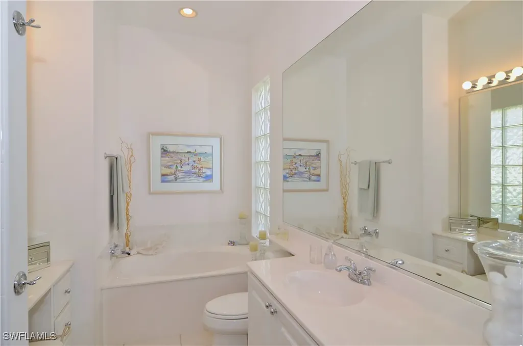 3937 Upolo Lane Naples FL 34119