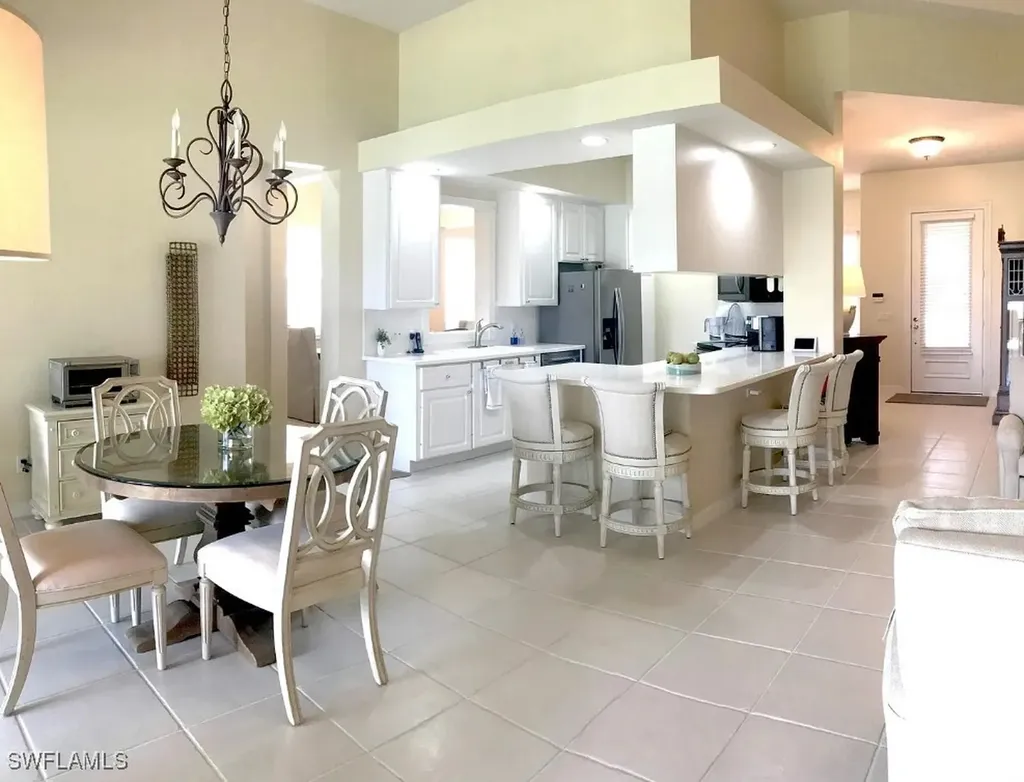 3937 Upolo Lane Naples FL 34119
