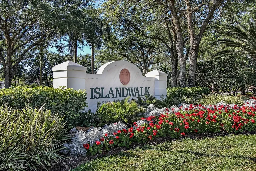 3937 Upolo Lane Naples FL 34119