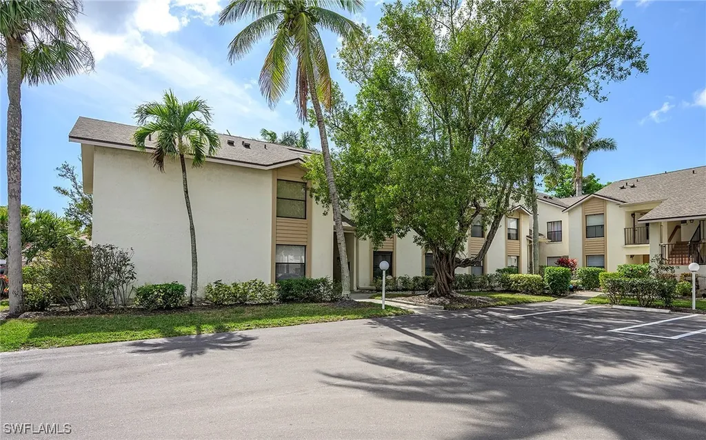 5495 Peppertree Drive Fort Myers FL 33908