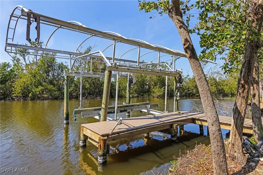 7150 Cobiac Drive St. James City FL 33956