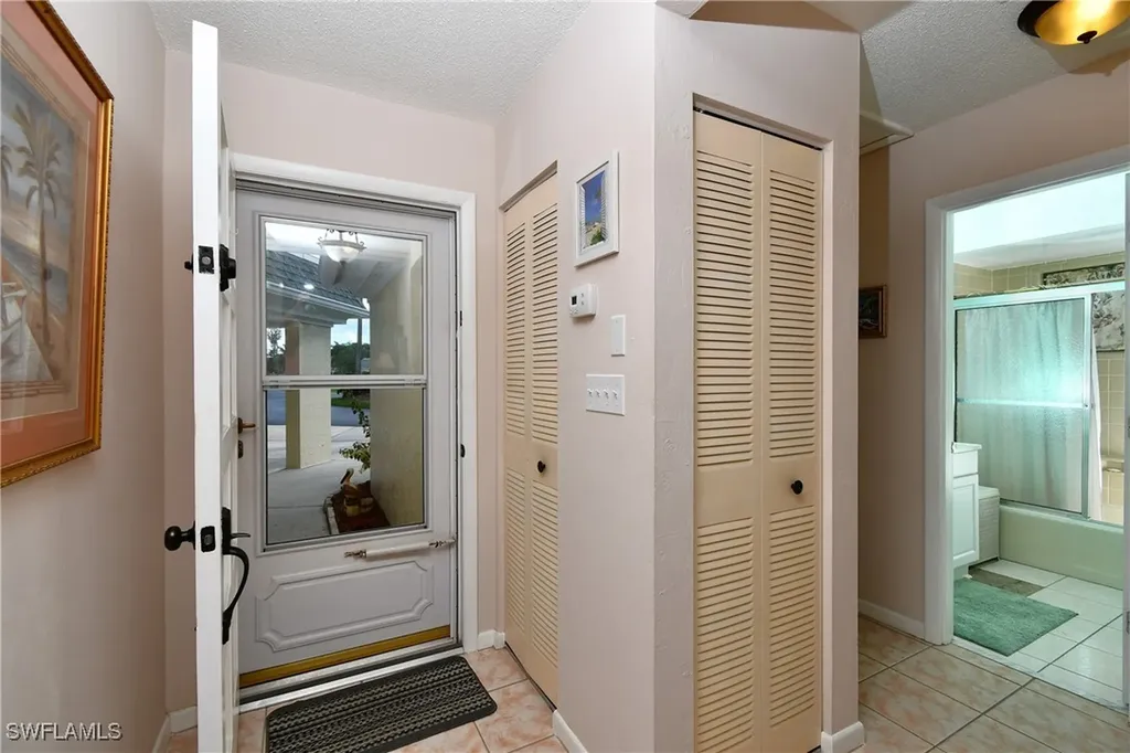 8 Park Lane Circle Lehigh Acres FL 33936