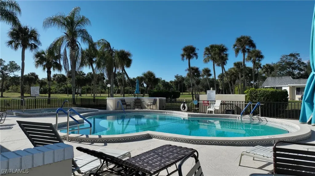 8 Park Lane Circle Lehigh Acres FL 33936