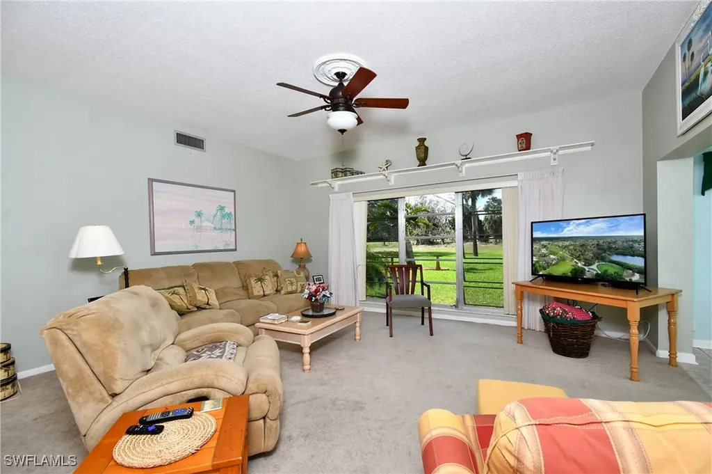 8 Park Lane Circle Lehigh Acres FL 33936