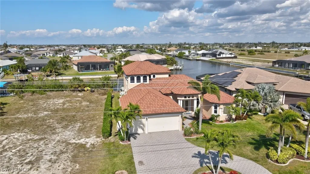 3231 Embers Parkway W Cape Coral FL 33993