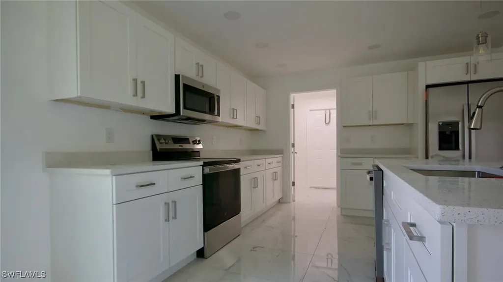 3428 Jeffcott Street Fort Myers FL 33916