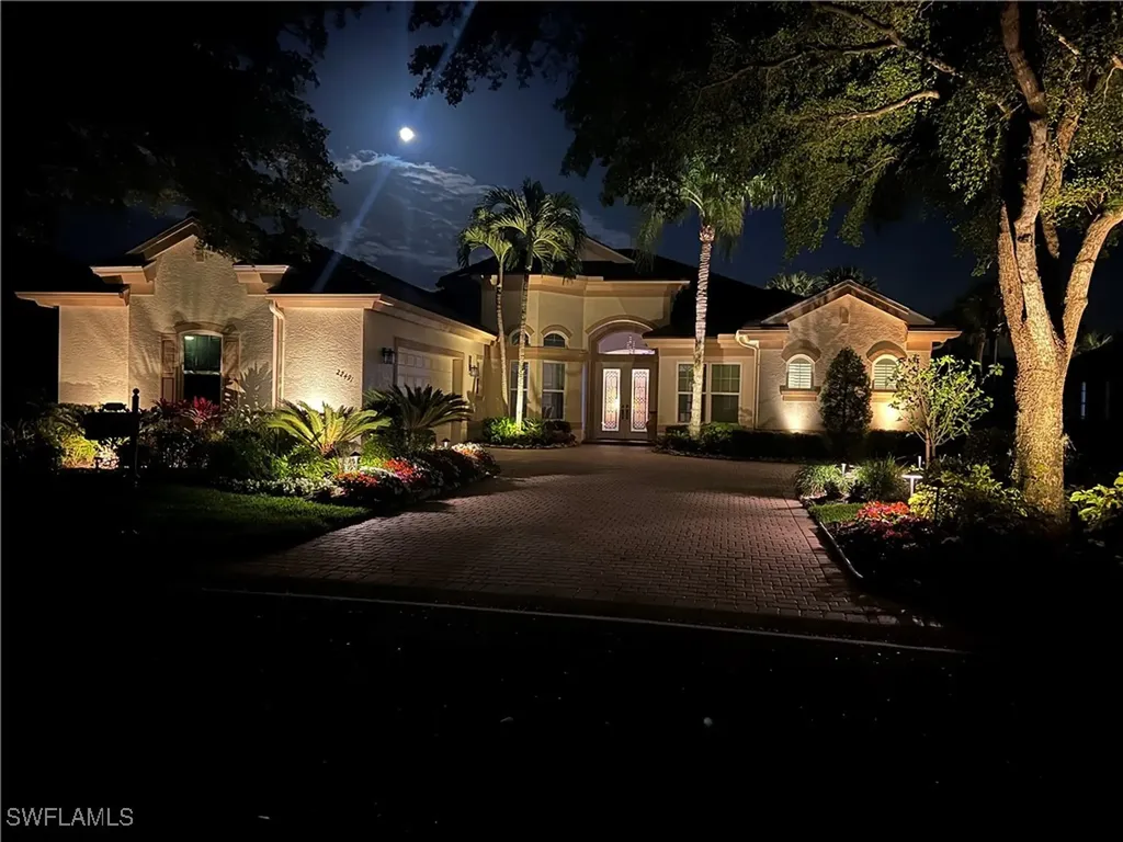 22491 Glenview Lane Estero FL 34135