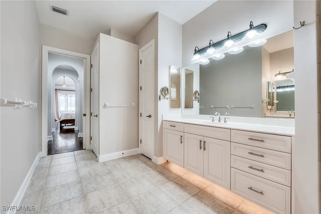 22491 Glenview Lane Estero FL 34135