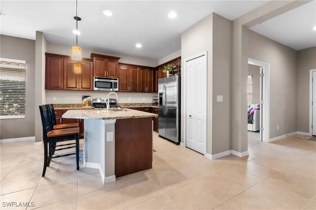 4601 Waterscape Lane Fort Myers FL 33966