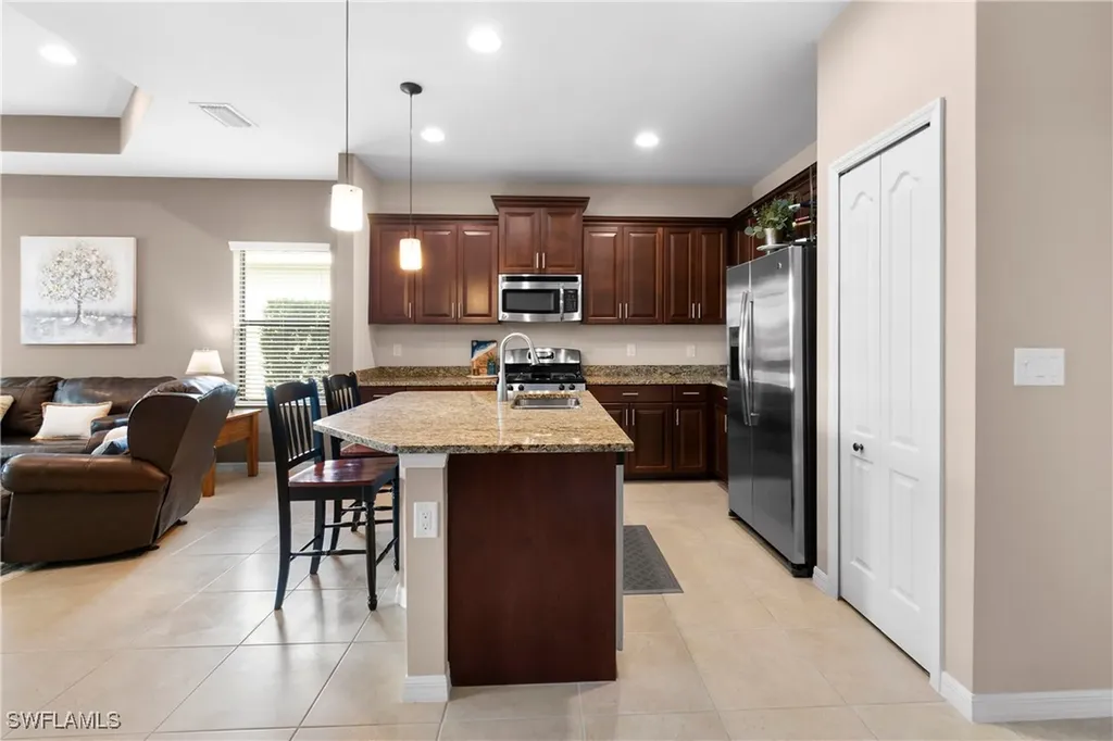 4601 Waterscape Lane Fort Myers FL 33966