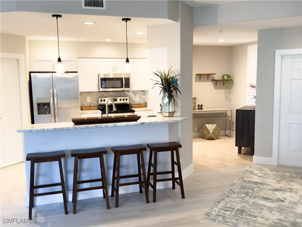 9140 Southmont Cove Fort Myers FL 33908