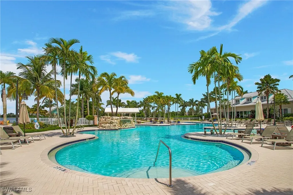 14837 Windward Lane Naples FL 34114
