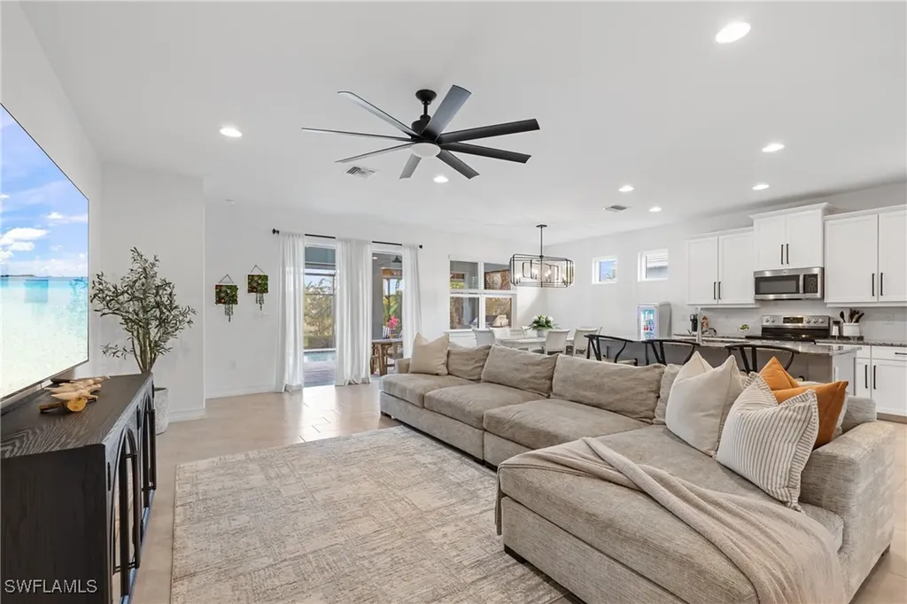 14837 Windward Lane Naples FL 34114