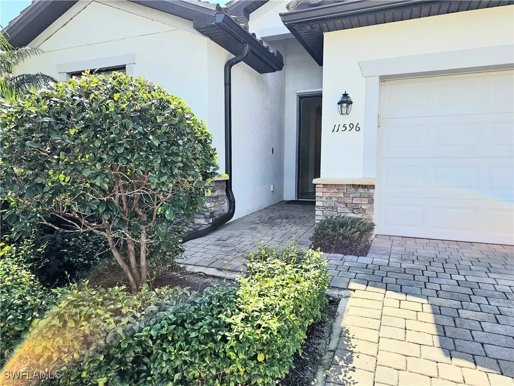 11596 Shady Blossom Drive Fort Myers FL 33913