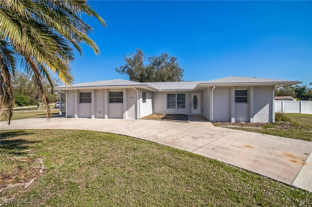 171 Coconut Street Punta Gorda FL 33980